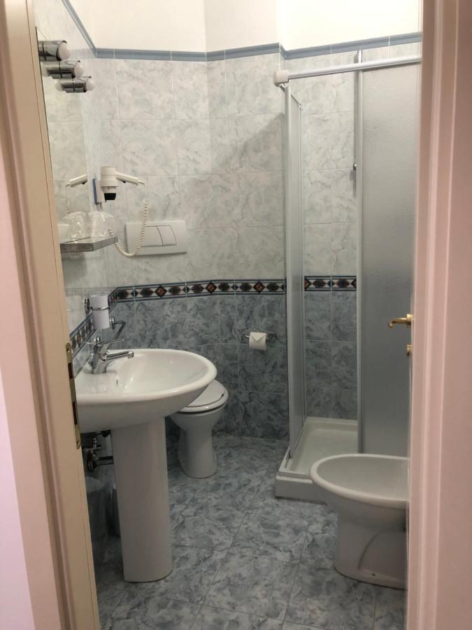 Hotel Domus Cerreto dʼEsi Екстериор снимка
